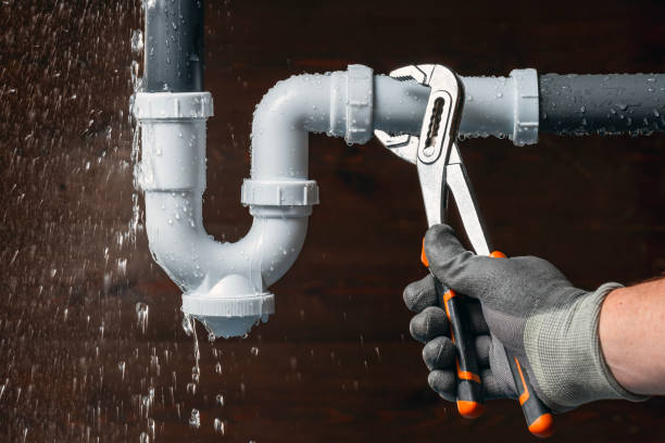 Professional Plumbing technician working in Floral Park, NY